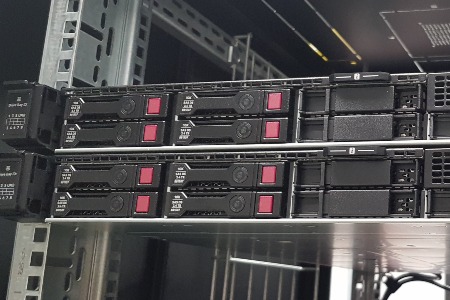 SLABOPRÚD - SERVRE a DATOVÉ ÚLOŽISKÁ